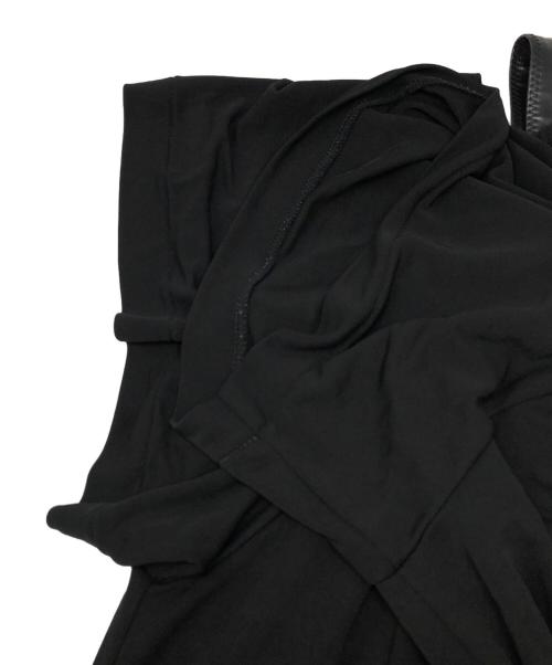 TOGA PULLA（トーガ プルラ）TOGA PULLA (トーガ プルラ) ハイツイストスムースドレス ブラック サイズ:36の古着・服飾アイテム