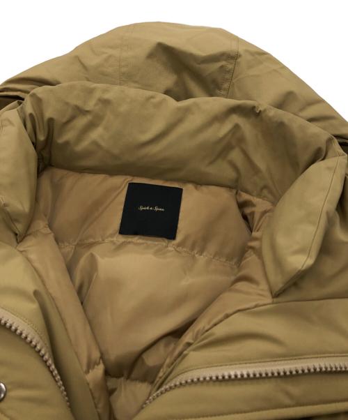 Spick and Span（スピック＆スパン）Spick and Span (スピックアンドスパン) 撥水フーデッドダウンコート ベージュ サイズ:36の古着・服飾アイテム