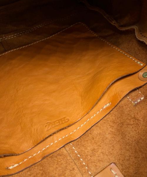 Herz（ヘルツ）Herz (ヘルツ) レザーハンドバッグ ブラウン サイズ:下記参照の古着・服飾アイテム