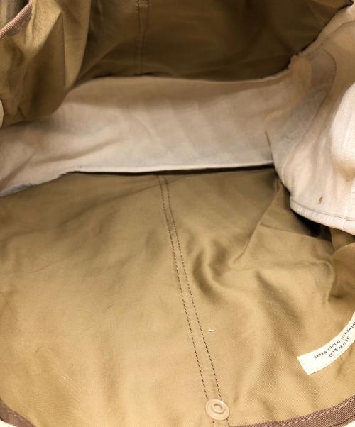 SLOW&CO（スロウアンドコー）SLOW＆CO (スロウアンドコー) トラックフレンチアーミーショルダーバッグ ホワイト サイズ:下記参照の古着・服飾アイテム