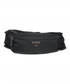 PRADAプラダ）の古着「ナイロンボディバッグ」｜ブラック
