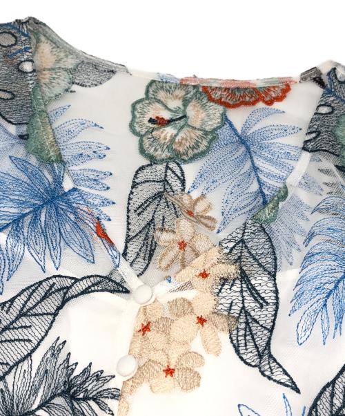 GRACE CONTINENTAL（（グレースコンチネンタル）GRACE CONTINENTAL (（グレースコンチネンタル) ボタニカルバード刺繍・ロング丈ワンピース ブルー サイズ:36 未使用品の古着・服飾アイテム