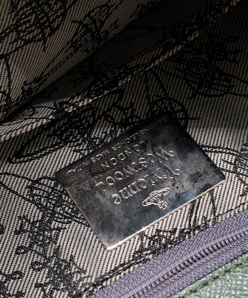 Vivienne Westwood（ヴィヴィアンウエストウッド）Vivienne Westwood (ヴィヴィアンウエストウッド) オーブ アーガイルショルダーバッグ グリーン サイズ:下記参照の古着・服飾アイテム