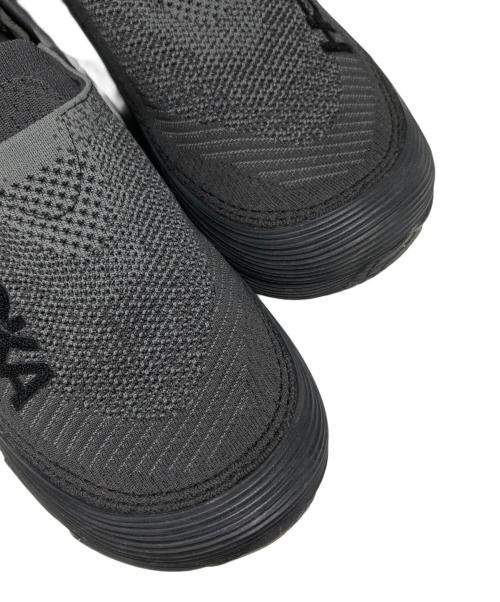 HOKAONEONE（ホカオネオネ）HOKAONEONE (ホカオネオネ) RESTORE TC ブラック サイズ:27cmの古着・服飾アイテム