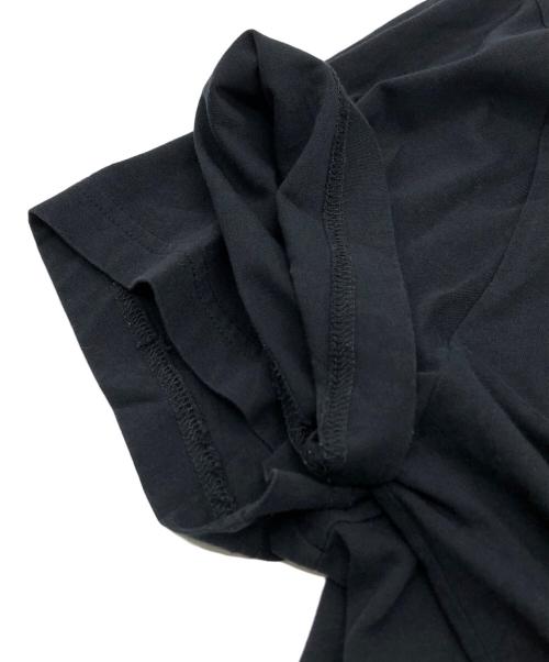 PRADA（プラダ）PRADA (プラダ) VネックTシャツ ブラック サイズ:Lの古着・服飾アイテム
