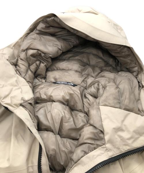 ARC'TERYX（アークテリクス）ARC'TERYX (アークテリクス) Beta Down Insulated Jacket ベージュ サイズ:Mの古着・服飾アイテム