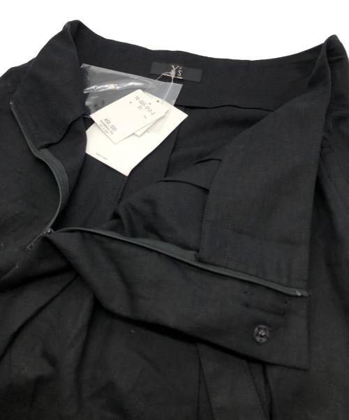 Y's（ワイズ）Y's (ワイズ) コットンスラブサージアシンメトリープリーツ ブラック サイズ:1の古着・服飾アイテム