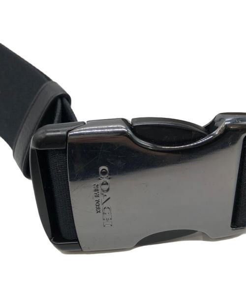 COACH（コーチ）COACH (コーチ) Jean-Michel Basquiat (ジャン ミシェル バスキア) TRACK BELT BAG ベージュの古着・服飾アイテム