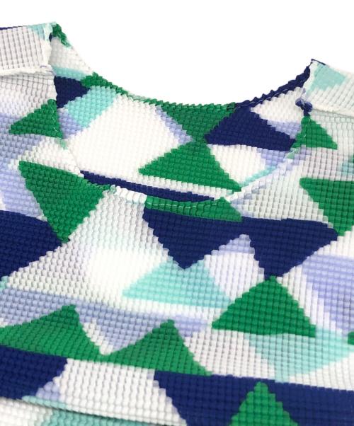 me ISSEY MIYAKE（ミーイッセイ ミヤケ）me ISSEY MIYAKE (ミーイッセイ ミヤケ) ノースリーブカットソー ブルー サイズ:下記参照の古着・服飾アイテム