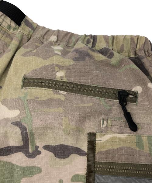 GRIP SWANY（グリップスワニー）GRIP SWANY (グリップスワニー) カモフラギアショーツ ベージュ×カーキ サイズ:Lの古着・服飾アイテム