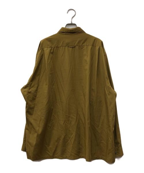 山と道（ヤマトミチ）山と道 (ヤマトミチ) UL SHIRT Unisex カーキ サイズ:XLの古着・服飾アイテム