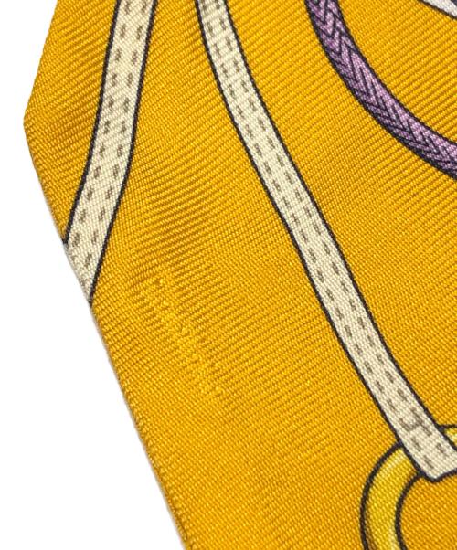 HERMES（エルメス）HERMES (エルメス) Cliquetis ツイリースカーフ イエロー サイズ:下記参照の古着・服飾アイテム