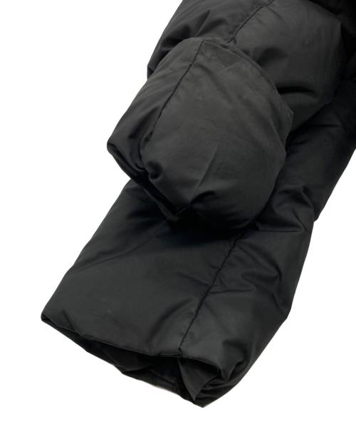 Salvatore Ferragamo（サルヴァトーレ フェラガモ）Salvatore Ferragamo (サルヴァトーレ フェラガモ) レースデザインダウンコート ブラック サイズ:42の古着・服飾アイテム