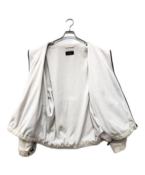 YLEVE（イレーヴ）YLEVE (イレーヴ) ナイロンブルゾン ホワイト サイズ:5の古着・服飾アイテム