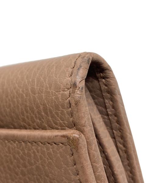 GUCCI（グッチ）GUCCI (グッチ) 2つ折り財布 ベージュの古着・服飾アイテム