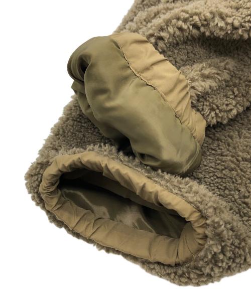 LACOSTE（ラコステ）LACOSTE (ラコステ) リブニットスタンドカラーボアジャケット ベージュ サイズ:40の古着・服飾アイテム