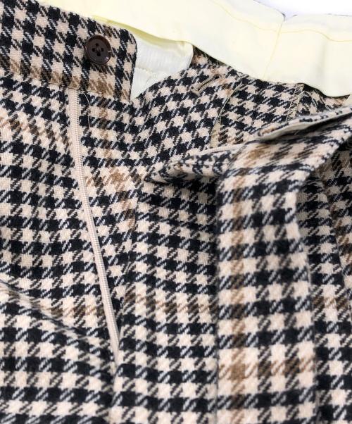 BEAMS F（ビームスエフ）BEAMS F (ビームスエフ) MOON ウール チェック 2プリーツ スラックス ベージュ サイズ:46の古着・服飾アイテム