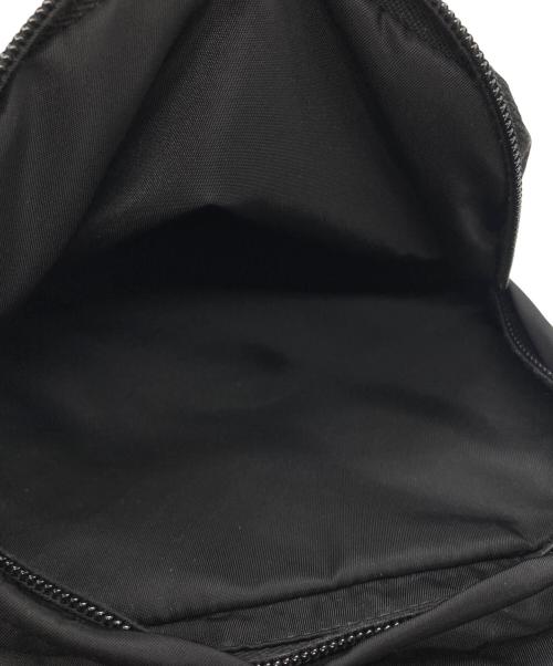 PRADA（プラダ）PRADA (プラダ) Re-Nylon xサフィアーノレザーワンショルダーバックパック ブラック サイズ:下記参照の古着・服飾アイテム