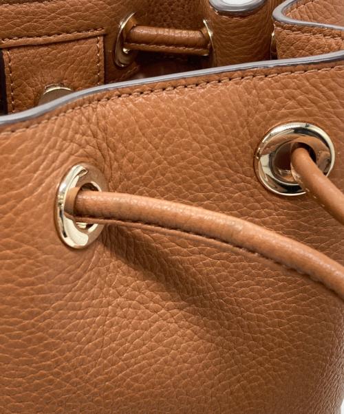 Kate Spade（ケイトスペード）Kate Spade (ケイトスペード) 巾着ショルダーバッグ ベージュの古着・服飾アイテム