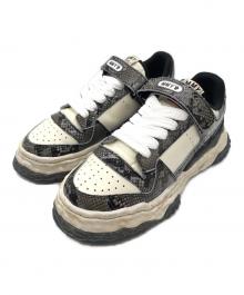 MIHARA YASUHIRO（ミハラヤスヒロ）の古着「"KEITH" OG Sole Python Printed Leather Low-top Sneaker」｜グレー