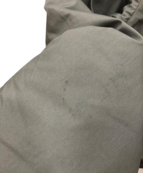 nanamica（ナナミカ）nanamica (ナナミカ) Reversible Down Cardigan グリーン×ベージュ サイズ:Lの古着・服飾アイテム