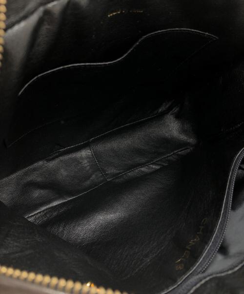 CHANEL（シャネル）CHANEL (シャネル) タッセルマトラッセフラップショルダーバッグ ブラック サイズ:下記参照の古着・服飾アイテム