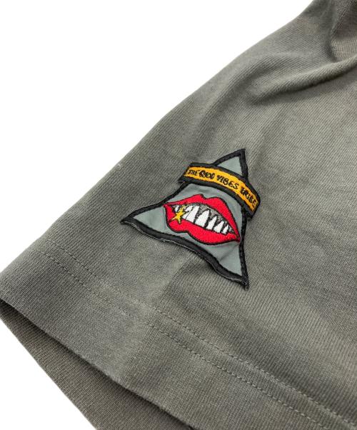sacai（サカイ）sacai (サカイ) Patch T Shirt グレー サイズ:2の古着・服飾アイテム