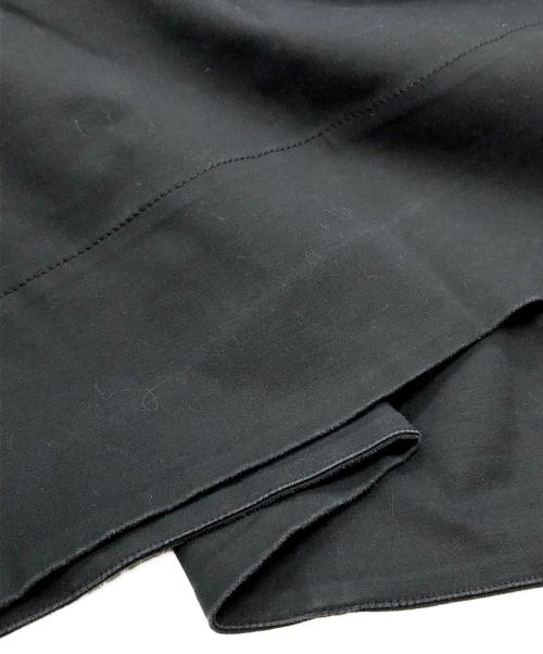 LOHEN（ローヘン）LOHEN (ローヘン) フロントZIPフォルムロングワンピ ブラック サイズ:Fの古着・服飾アイテム