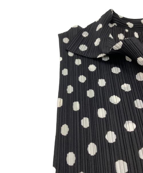 PLEATS PLEASE（プリーツプリーズ）PLEATS PLEASE (プリーツプリーズ) ドットパターンノースリーブブラウス ブラック サイズ:3の古着・服飾アイテム