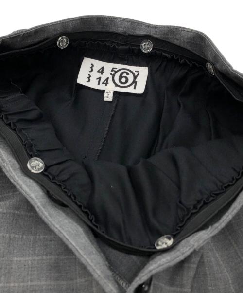 MM6 Maison Margiela（エムエムシックスメゾンマルジェラ）MM6 Maison Margiela (エムエムシックスメゾンマルジェラ) ラップスカート付ストライプロングスカート グレー サイズ:36の古着・服飾アイテム