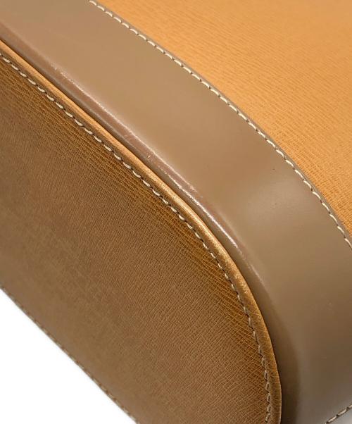 BURBERRY（バーバリー）BURBERRY (バーバリー) 裏地シャドーホース ロゴプレートハンドバッグ ベージュ サイズ:下記参照の古着・服飾アイテム