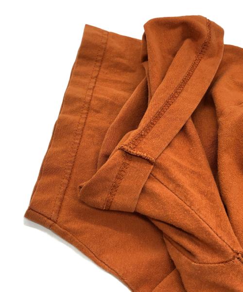 ALSTYLE APPAREL & ACTIVEWEAR（アレスタイルアパレル＆アクティブウェア）ALSTYLE APPAREL & ACTIVEWEAR (アレスタイルアパレル＆アクティブウェア) 狂気プリントＴシャツ オレンジ サイズ:XLの古着・服飾アイテム