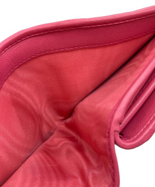 MIU MIU（ミュウミュウ）MIU MIU (ミュウミュウ) 3つ折り財布 ピンク サイズ:下記参照の古着・服飾アイテム