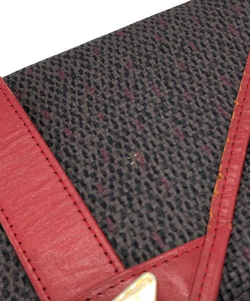 Yves Saint Laurent（イヴサンローラン）Yves Saint Laurent (イヴサンローラン) ショルダーバッグ ブラック サイズ:下記参照の古着・服飾アイテム