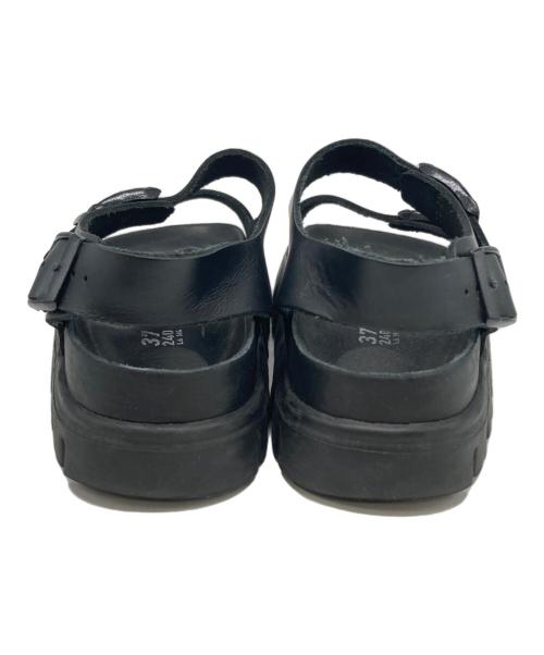 BIRKENSTOCK（ビルケンシュトック）BIRKENSTOCK (ビルケンシュトック) ダブルストラップサンダル ブラック サイズ:24cmの古着・服飾アイテム