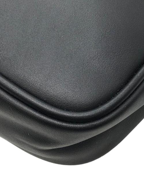 DIESEL（ディーゼル）DIESEL (ディーゼル) RINKE IGNY CROSS BODYBAG ブラック サイズ:下記参照の古着・服飾アイテム