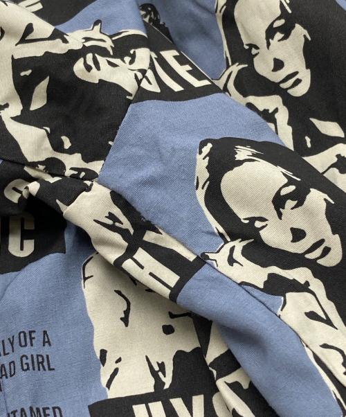 Hysteric Glamour（ヒステリックグラマー）Hysteric Glamour (ヒステリックグラマー) 総柄FICTIONシャツ ネイビー サイズ:Mの古着・服飾アイテム