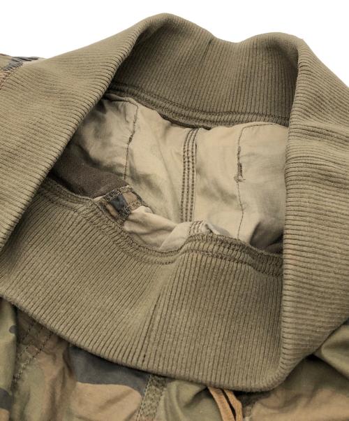 goa（ゴア）goa (ゴア) サス付きカモフラ柄パラシュートカーゴパンツ オリーブ サイズ:Fの古着・服飾アイテム