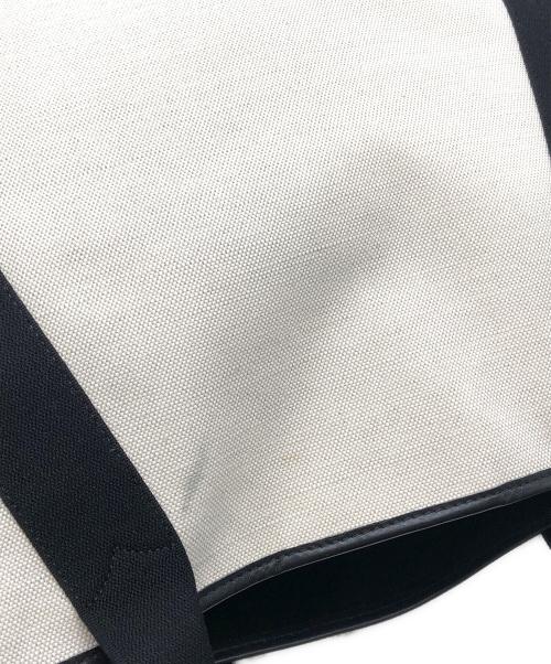 BALENCIAGA（バレンシアガ）BALENCIAGA (バレンシアガ) NAVY CABAS ネイビーカバ M トートバッグ ホワイト×ブラック サイズ:下記参照の古着・服飾アイテム
