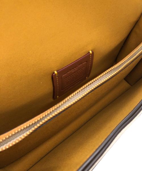 COACH（コーチ）COACH (コーチ) タビー ショルダー バッグ ホワイト サイズ:下記参照の古着・服飾アイテム