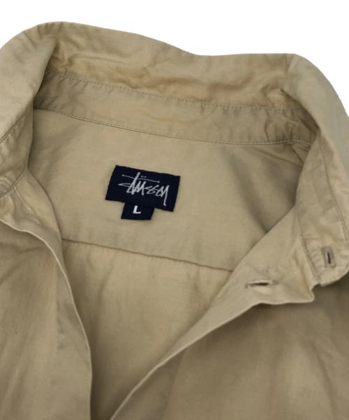 stussy（ステューシー）stussy (ステューシー) S/Sワークシャツ ベージュ サイズ:Lの古着・服飾アイテム