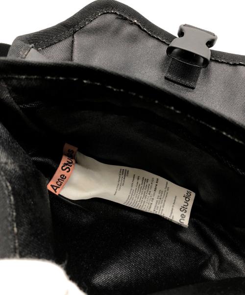 Acne studios（アクネ ストゥディオス）ACNE STUDIOS (アクネ ストゥディオス) ミニメッセンジャーバッグ ブラックの古着・服飾アイテム