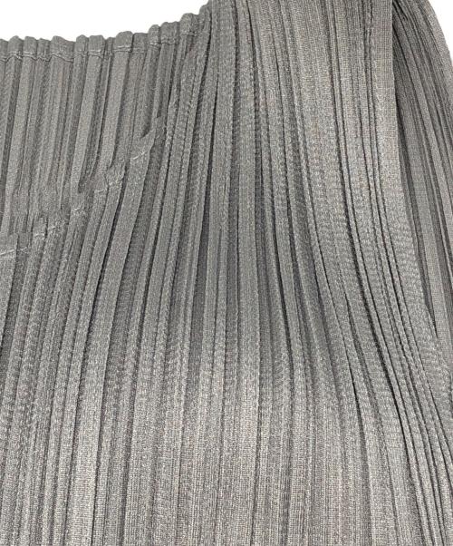 PLEATS PLEASE（プリーツプリーズ）PLEATS PLEASE (プリーツプリーズ) プリーツノースリーブワンピース グレー サイズ:4の古着・服飾アイテム