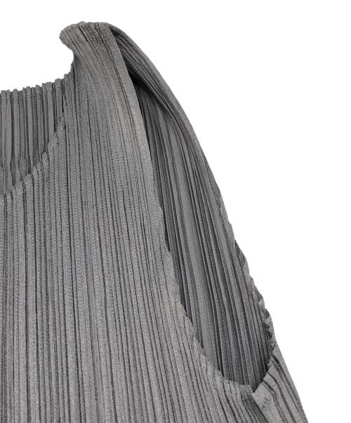 PLEATS PLEASE（プリーツプリーズ）PLEATS PLEASE (プリーツプリーズ) プリーツノースリーブワンピース グレー サイズ:4の古着・服飾アイテム