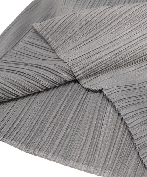 PLEATS PLEASE（プリーツプリーズ）PLEATS PLEASE (プリーツプリーズ) プリーツノースリーブワンピース グレー サイズ:4の古着・服飾アイテム