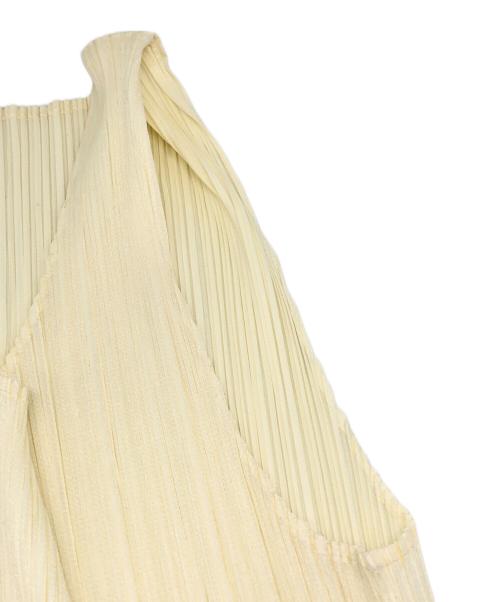 PLEATS PLEASE（プリーツプリーズ）PLEATS PLEASE (プリーツプリーズ) ノースリーブカットソー ベージュ サイズ:3の古着・服飾アイテム