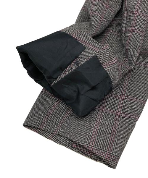 TAGLIATORE（タリアトーレ）TAGLIATORE (タリアトーレ) モンテカルロテウールグレンチェックセットアップスーツ グレー サイズ:44の古着・服飾アイテム