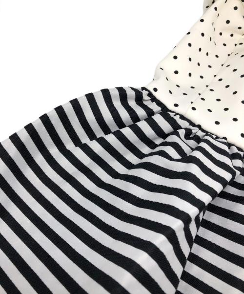 BORDERS at BALCONY（ボーダーズアットバルコニー）BORDERS AT BALCONY (ボーダーズアットバルコニー) ボーダーペプラムフレアブラウス ホワイト サイズ:36 未使用品の古着・服飾アイテム