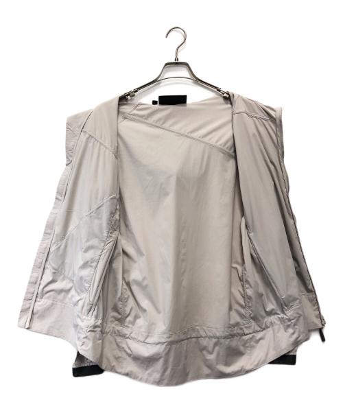 KLATTERMUSEN（クレッタルムーセン）KLATTERMUSEN (クレッタルムーセン) ライトシェルジャケット ベージュ サイズ:Sの古着・服飾アイテム