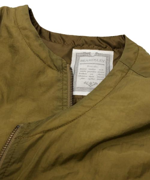 BEARDSLEY（ビアズリー）BEARDSLEY (ビアズリー) ダウンビッグジレ カーキ サイズ:Fの古着・服飾アイテム